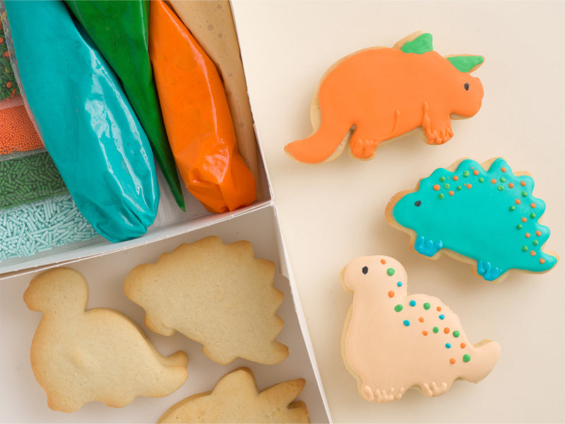 It's Dino-Mite Deluxe Cookies To Decorate Kit