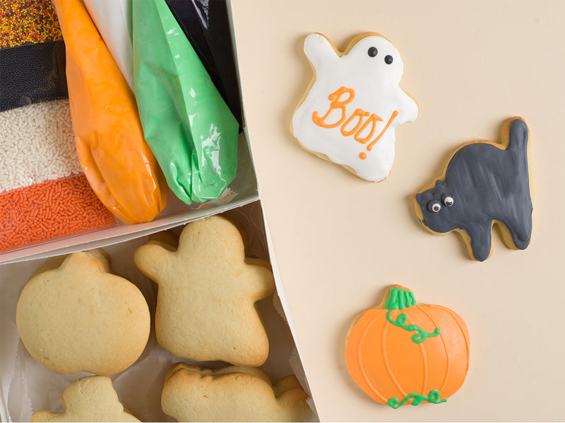 A Classic Halloween Deluxe Cookies To Decorate Kit