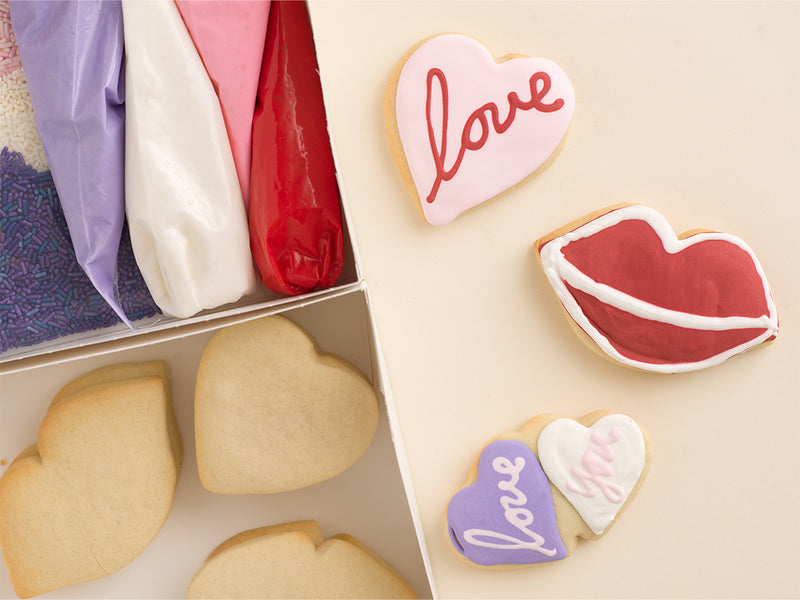 Be My Valentine Deluxe Cookies To Decorate Kit