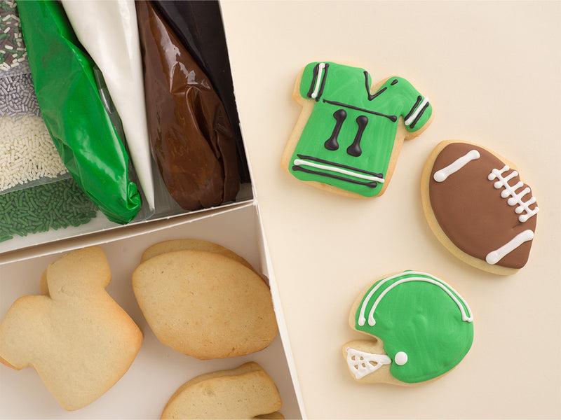 Football Fantasy Deluxe Cookies To Decorate Kit